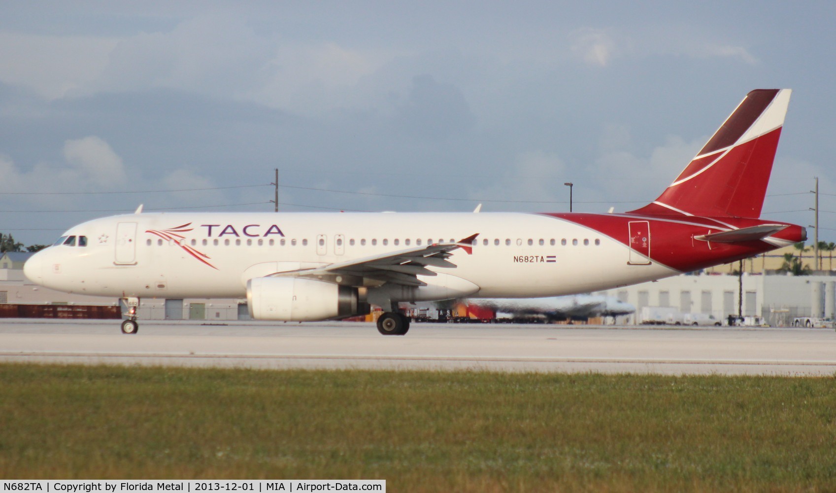 N682TA, 2008 Airbus A320-233 C/N 3581, Taca A320
