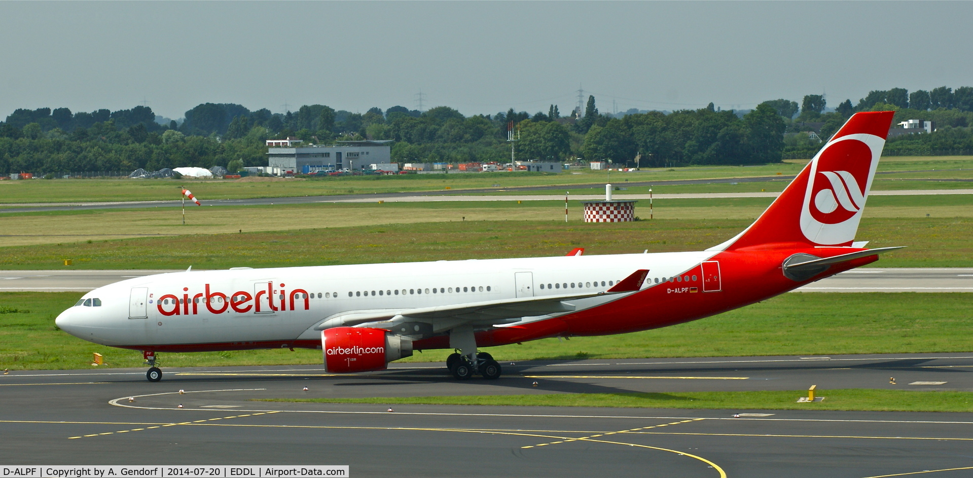 D-ALPF, 2002 Airbus A330-223 C/N 476, Air Berlin, is here on the taxiway just after arrival from Abu Dhabi(OMAA), at Düsseldorf Int'l(EDDL)