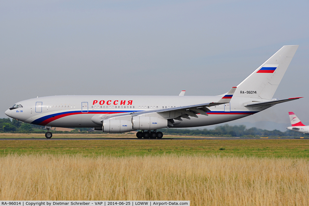 RA-96014, 2004 Ilyushin Il-96-300 C/N 74393202011, Rossija Iljuschn 96