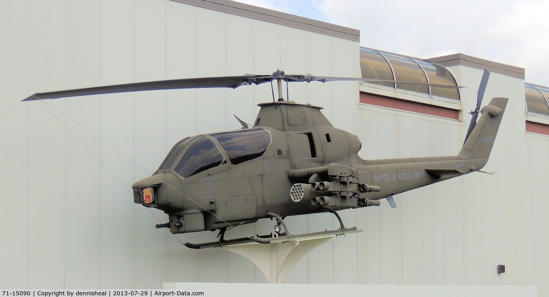 71-15090, 1971 Bell AH-1G Cobra C/N 21050, 1971 BELL AH-1G COBRA