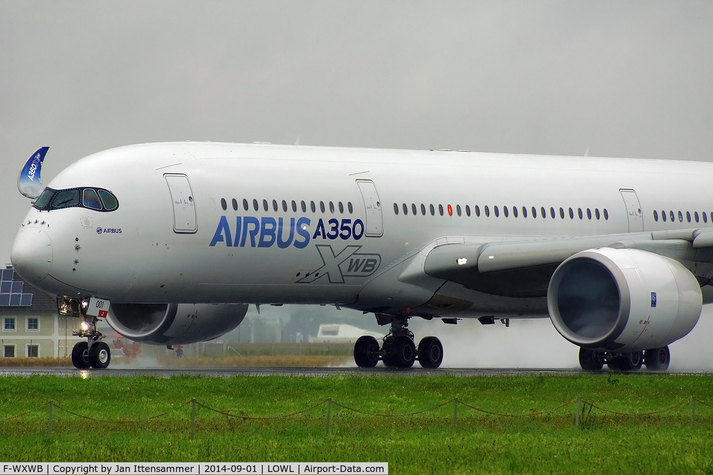 F-WXWB, 2013 Airbus A350-941 C/N 001, f-wxwb