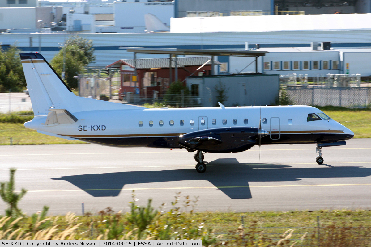SE-KXD, 1991 Saab 340B C/N 340B-248, Taxiing to an engine run up.