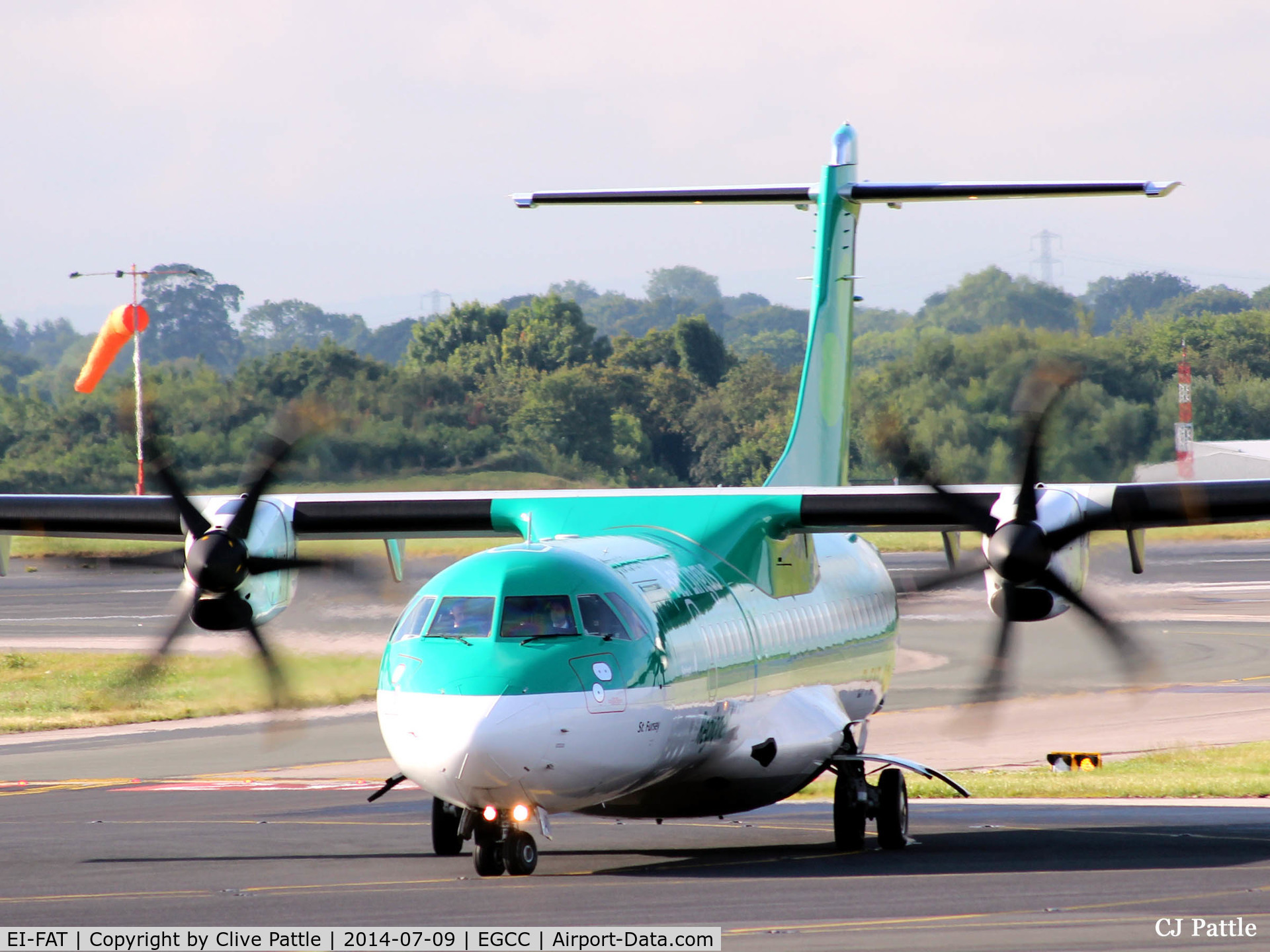 EI-FAT, 2013 ATR 72-600 (72-212A) C/N 1097, Taxy to the Gate