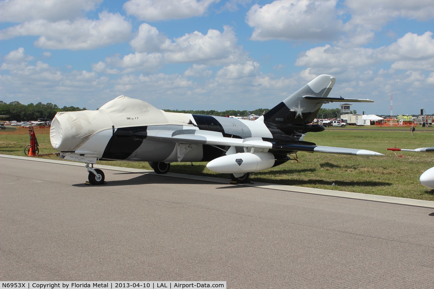 N6953X, PZL-Mielec Lim-6 (MiG-17) C/N 1J0511, Mig-17 Black Diamond Jet Team