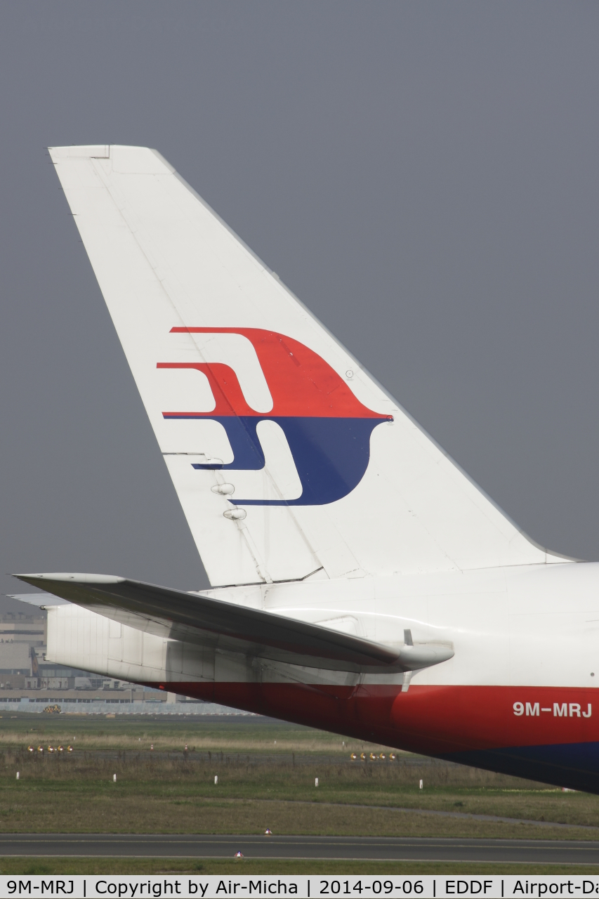 9M-MRJ, 1999 Boeing 777-2H6/ER C/N 28417, Malaysia Airlines