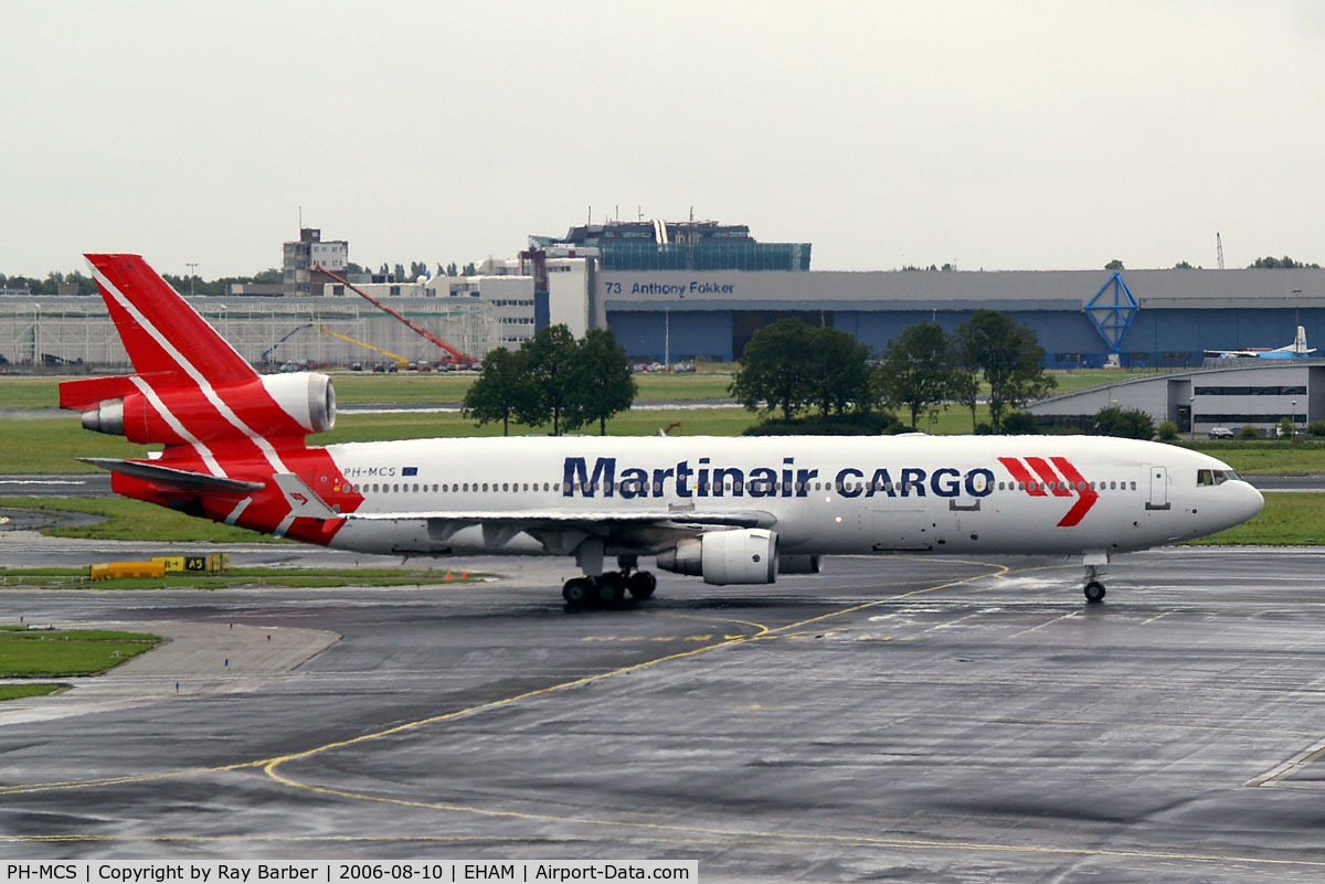 PH-MCS, 1995 McDonnell Douglas MD-11F C/N 48618, McDonnell-Douglas MD-11CF [48618] (Martinair cargo) Amsterdam-Schiphol~PH 10/08/2006