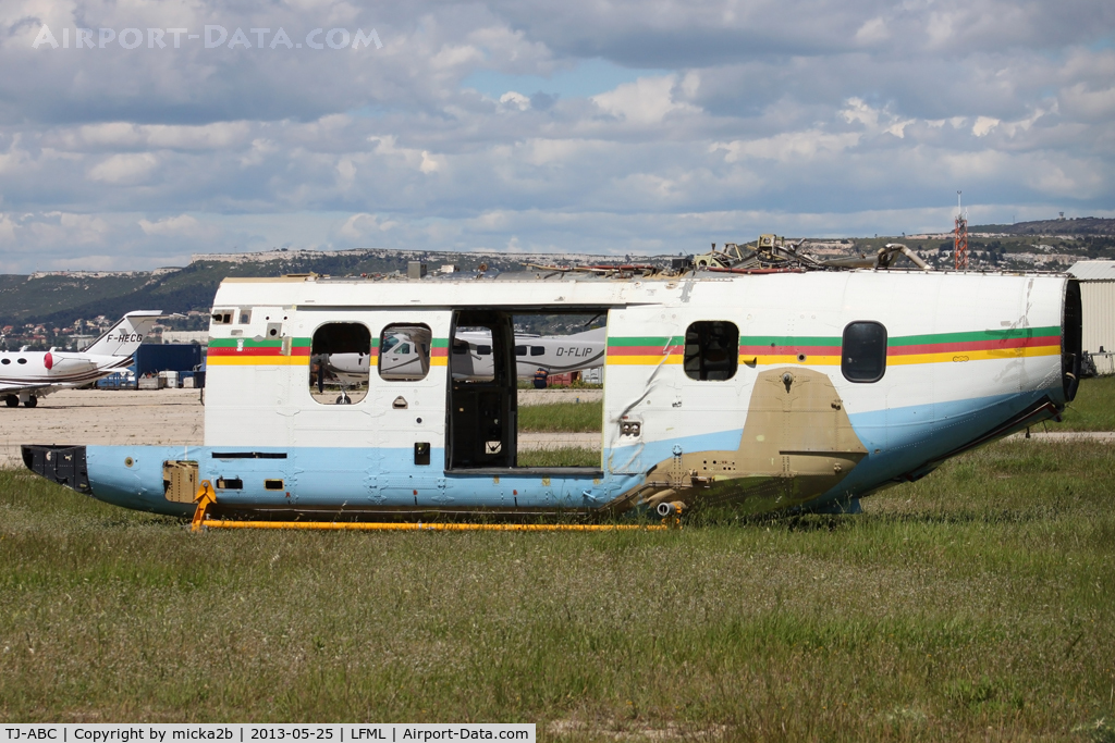 TJ-ABC, Aerospatiale AS-332L-1 Super Puma C/N 2495, Stored