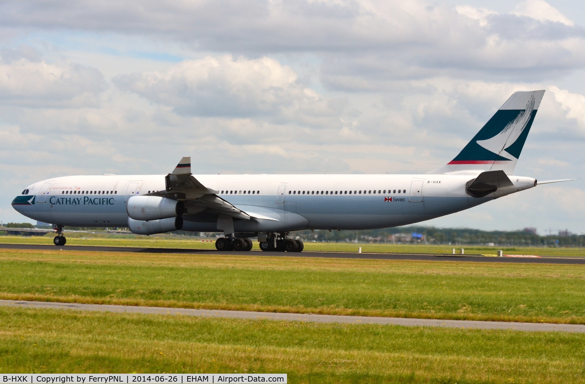 B-HXK, Airbus A340-313 C/N 228, Cathay Pacific A343 departing AMS