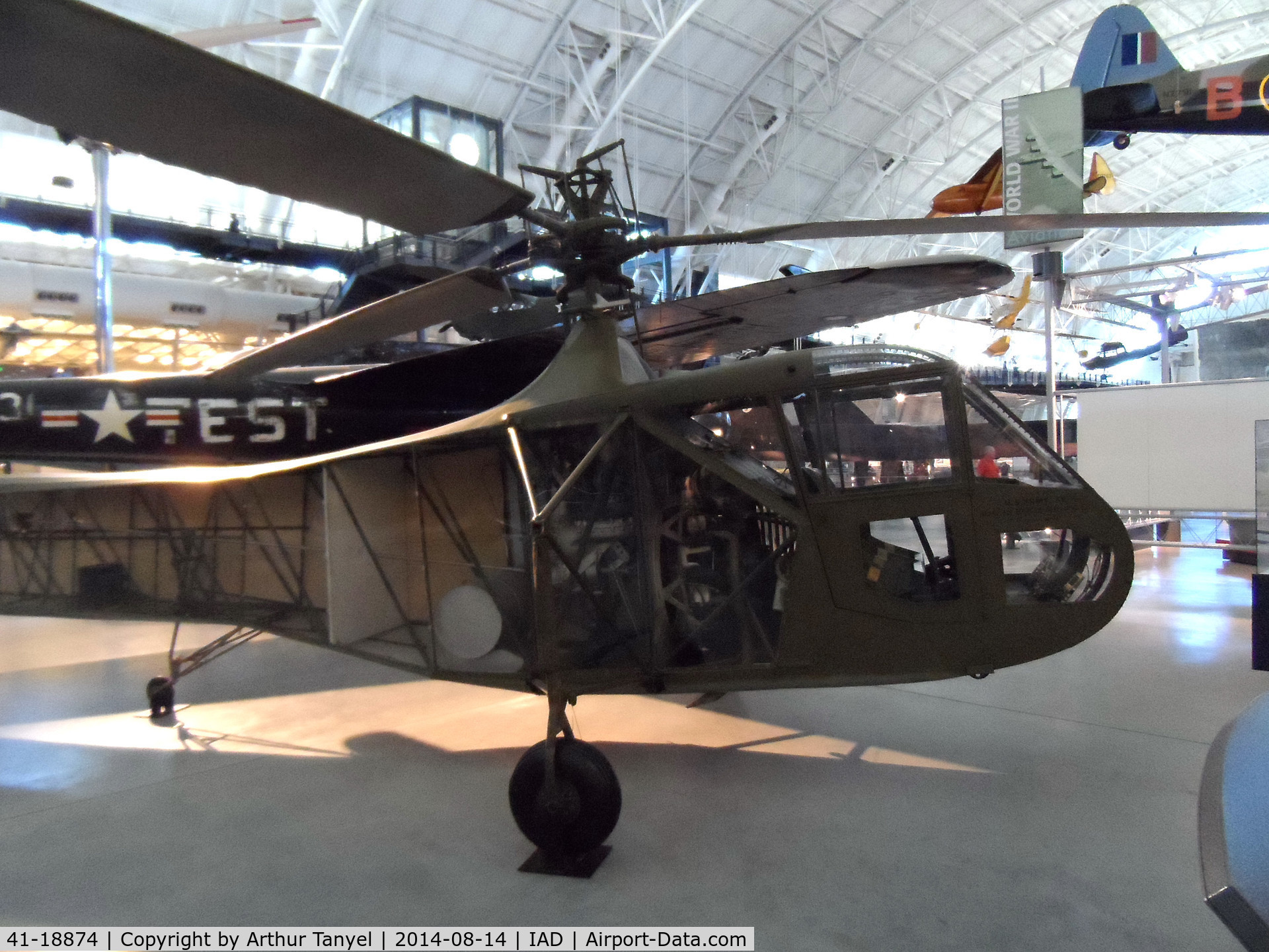 41-18874, 1942 Vought-Sikorsky XR-4C C/N 18874, On display @ the Udvar-Hazy Center