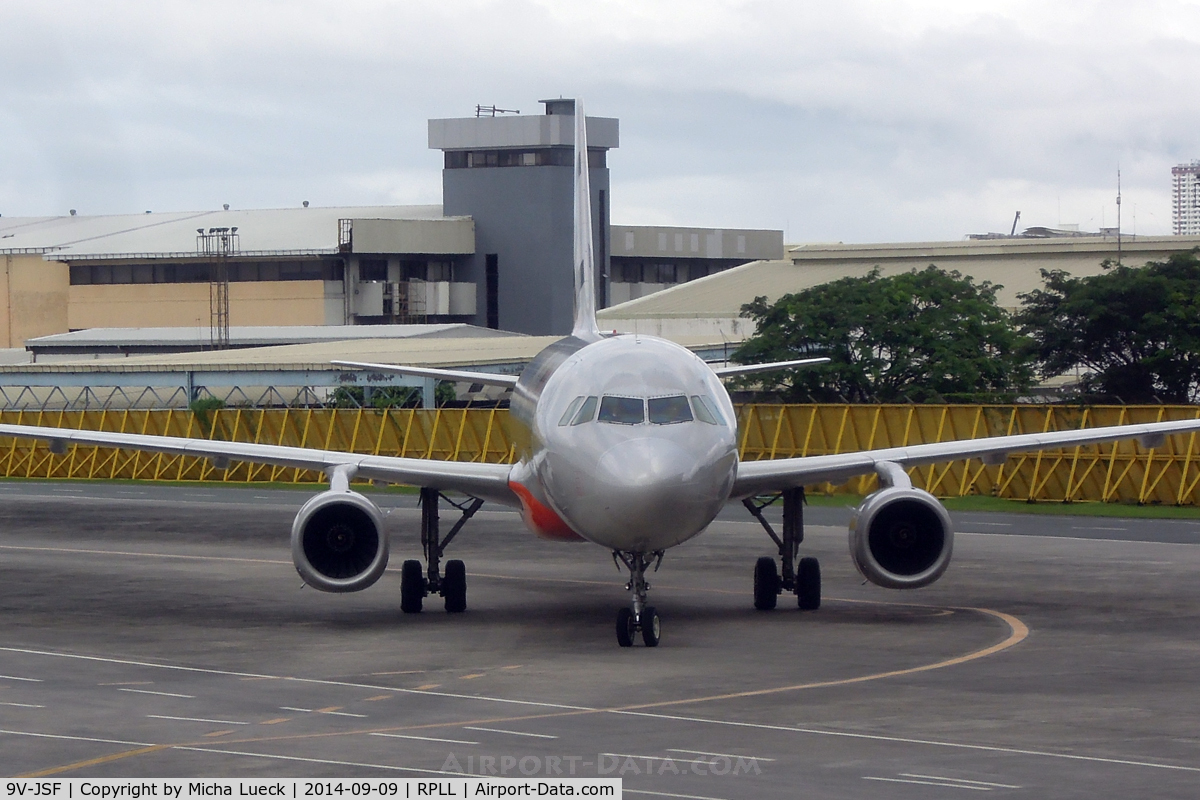 9V-JSF, 2005 Airbus A320-232 C/N 2453, At Manila