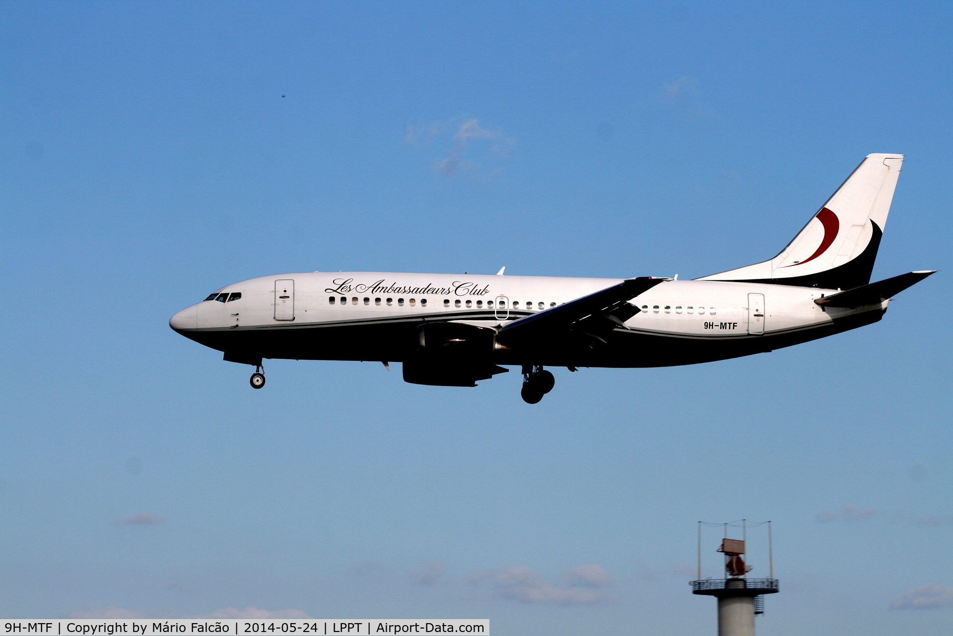 9H-MTF, 1987 Boeing 737-329 C/N 23774, Landing at Lisbon airport (champions league final)