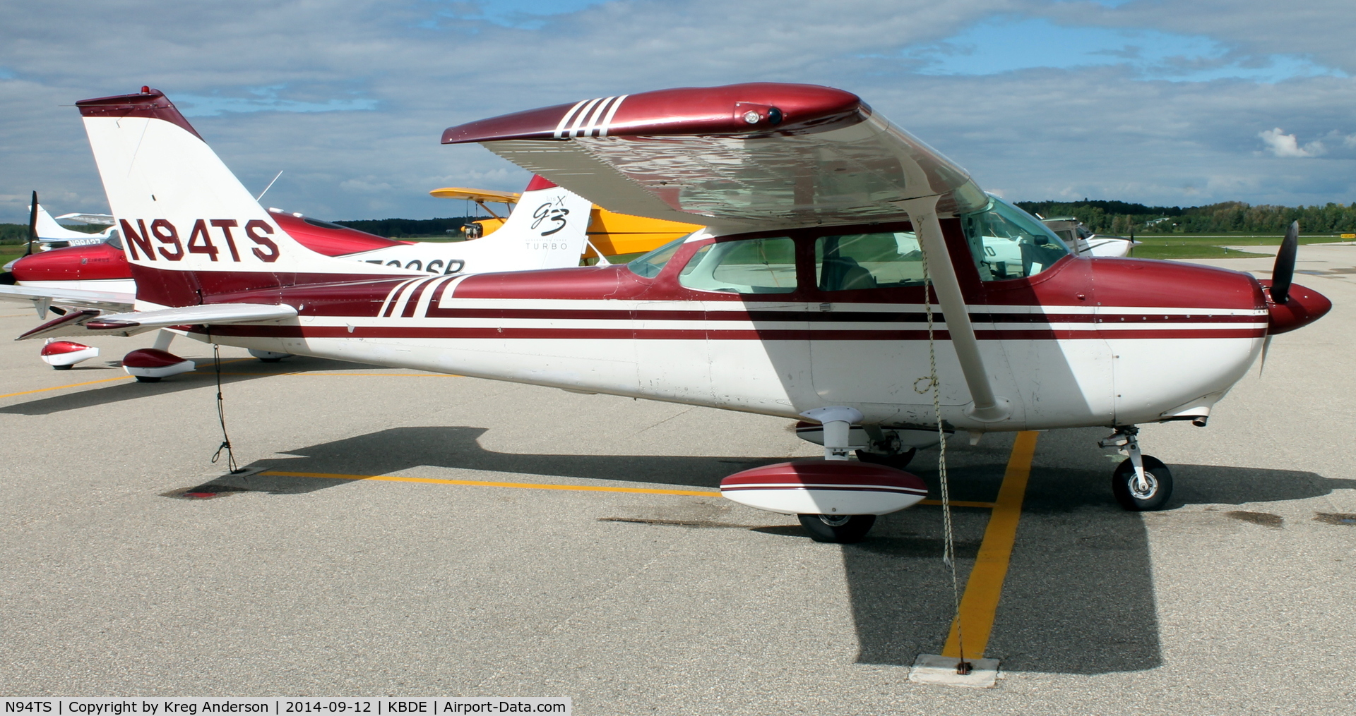 N94TS, 1971 Cessna 172L C/N 17259814, Cessna 172L Skyhawk on the ramp in Baudette, MN.
