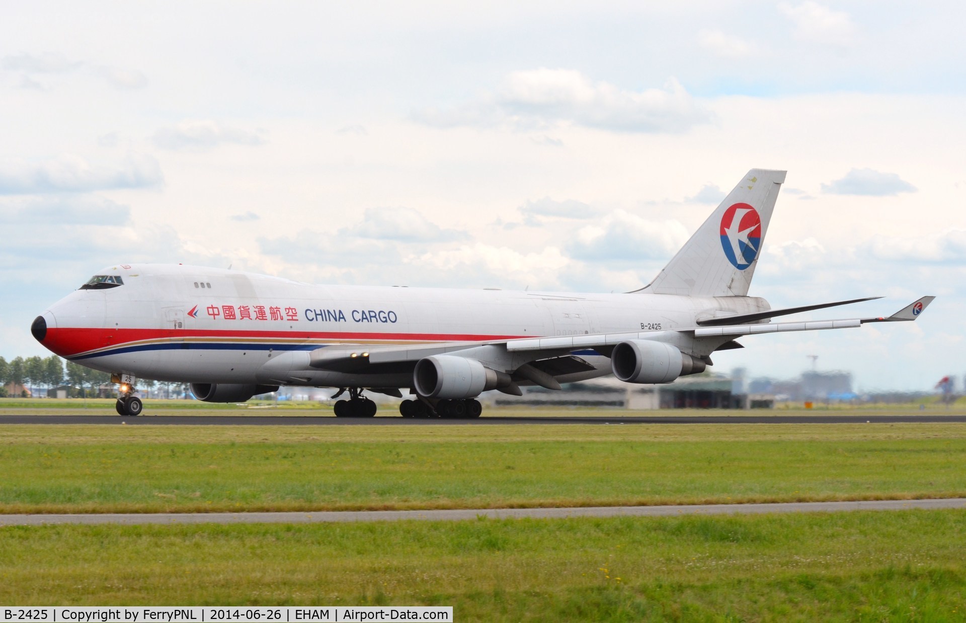 B-2425, 2006 Boeing 747-40BF/ER/SCD C/N 35207/1377, China Cargo B744F taking-off