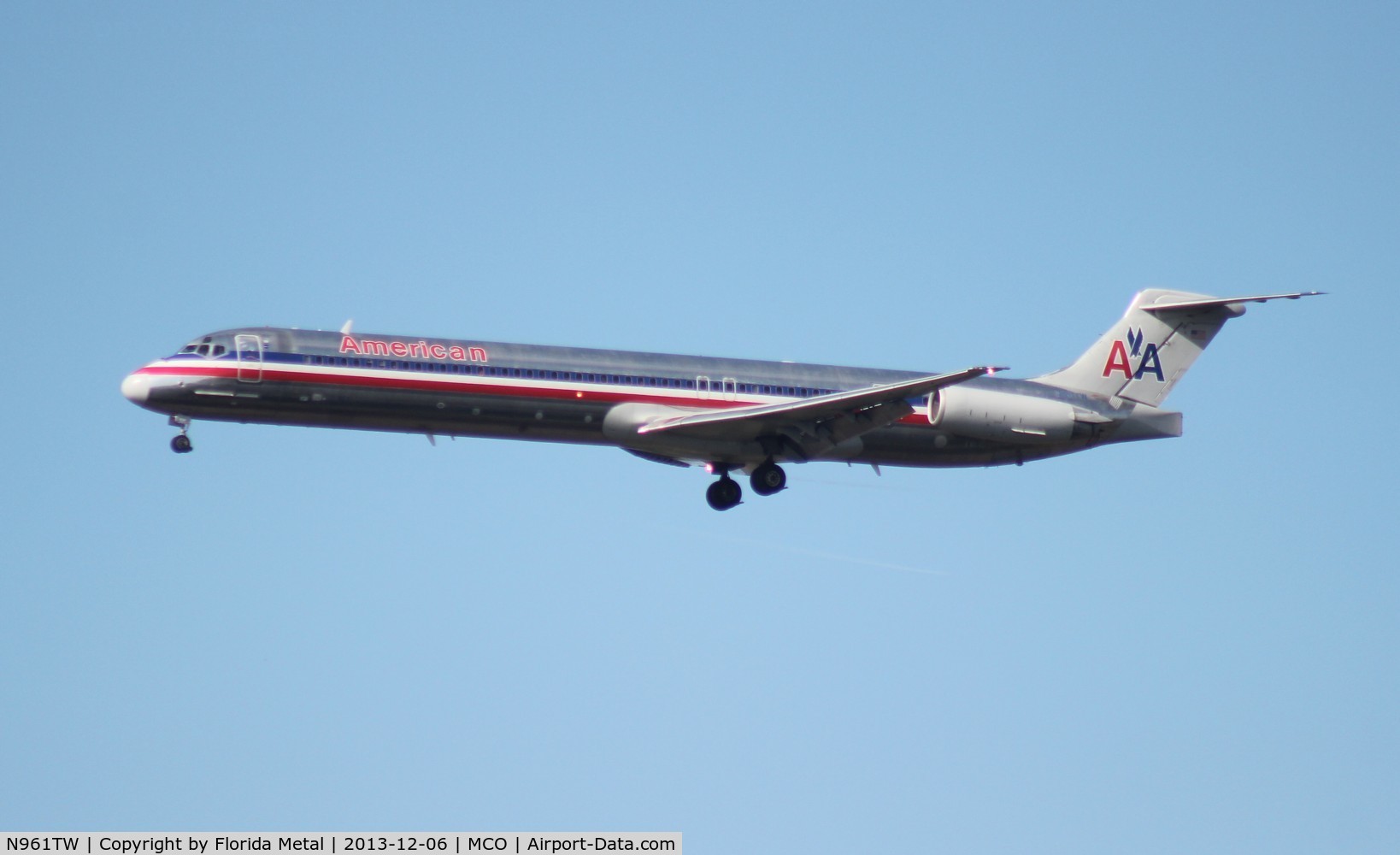 N961TW, 1999 McDonnell Douglas MD-83 (DC-9-83) C/N 53611, American MD-83