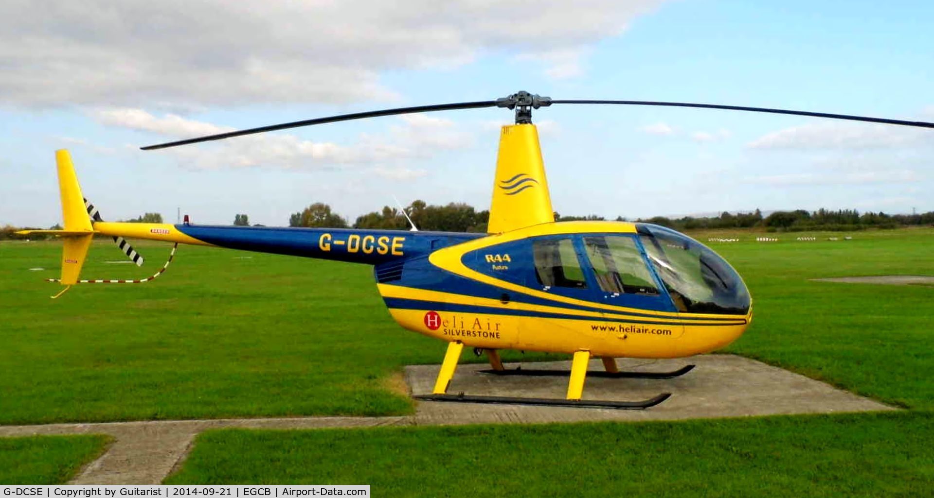 G-DCSE, 1999 Robinson R44 Astro C/N 0659, At the City Airport Manchester