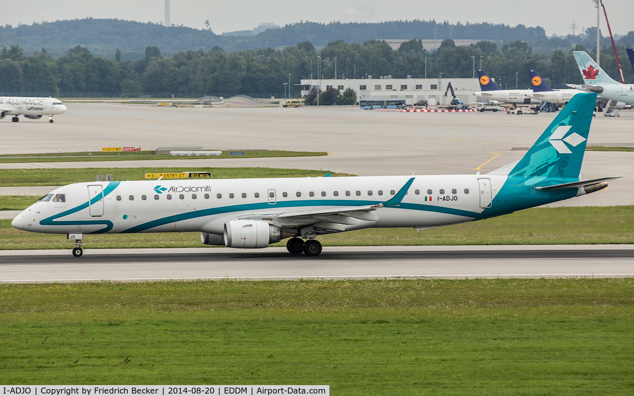 I-ADJO, 2009 Embraer 195LR (ERJ-190-200LR) C/N 19000280, departure from München