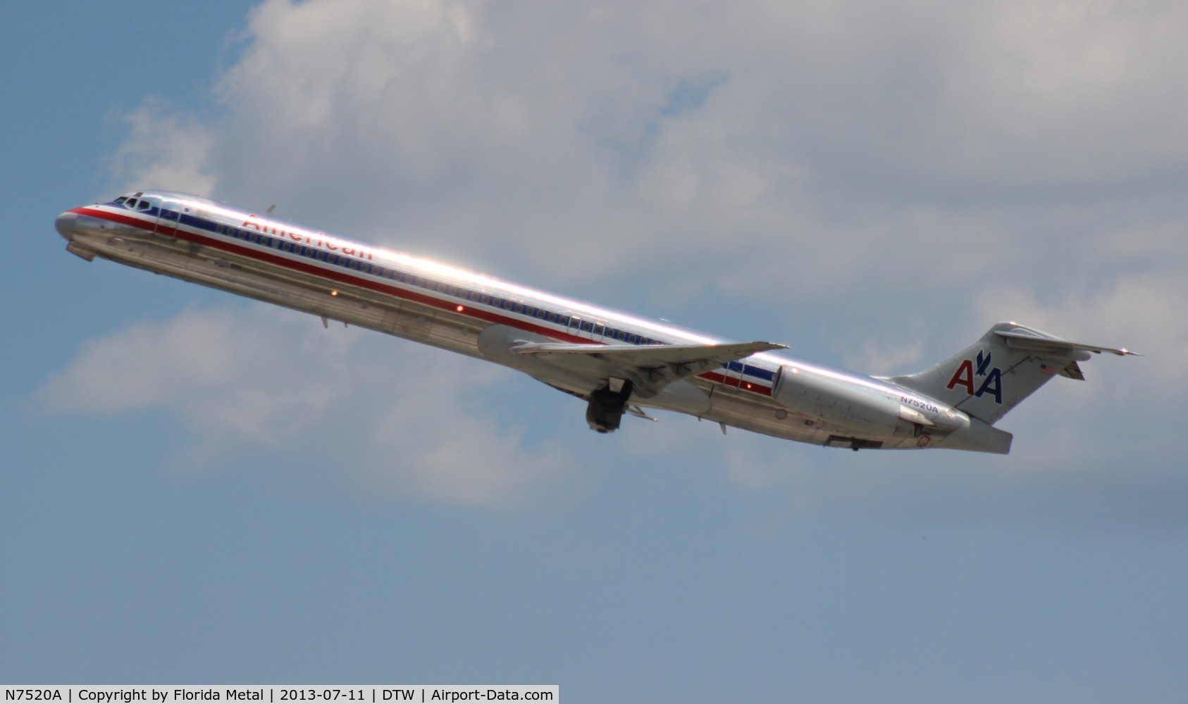 N7520A, 1990 McDonnell Douglas MD-82 (DC-9-82) C/N 49897, American MD-82