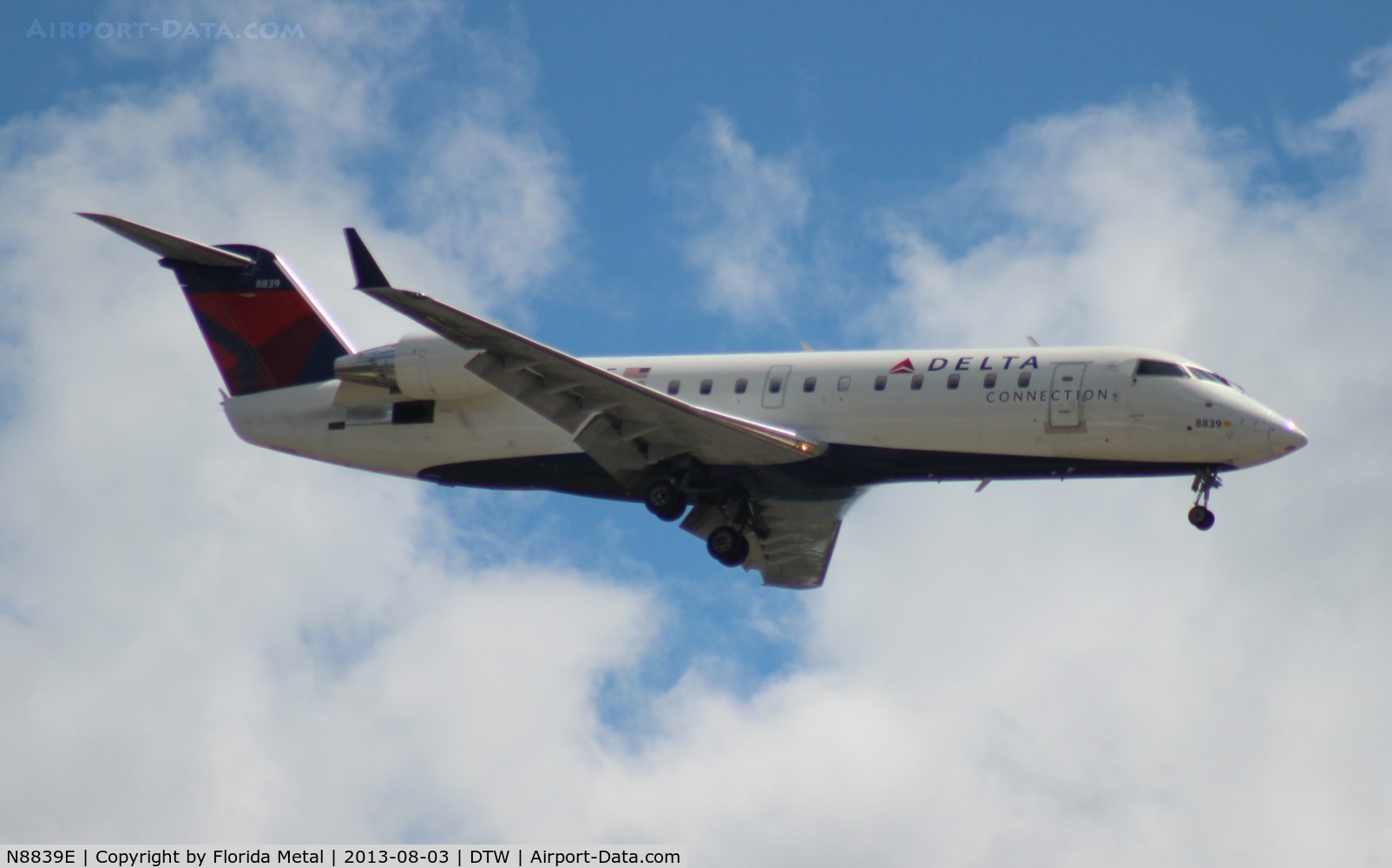N8839E, 2003 Bombardier CRJ-440 (CL-600-2B19) C/N 7839, Delta Connection CRJ-200