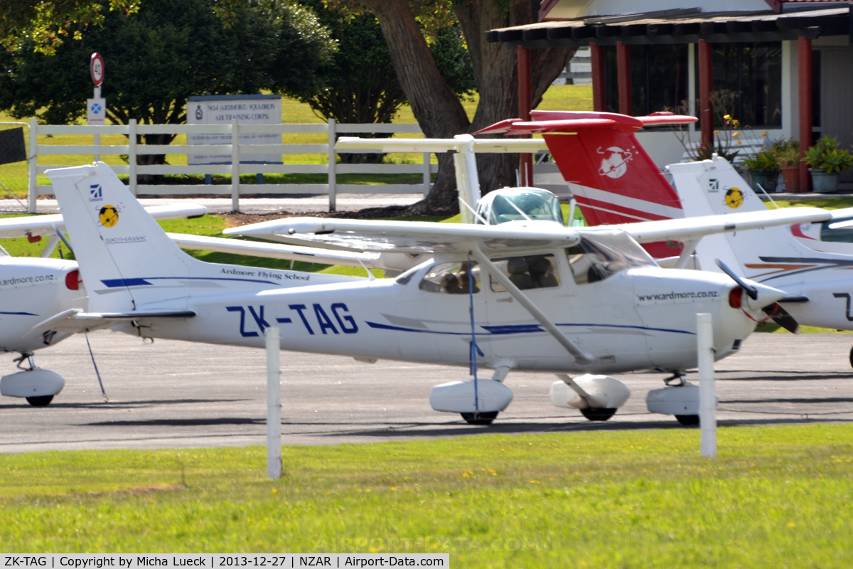 ZK-TAG, Cessna 172R C/N 172-81545, At Ardmore