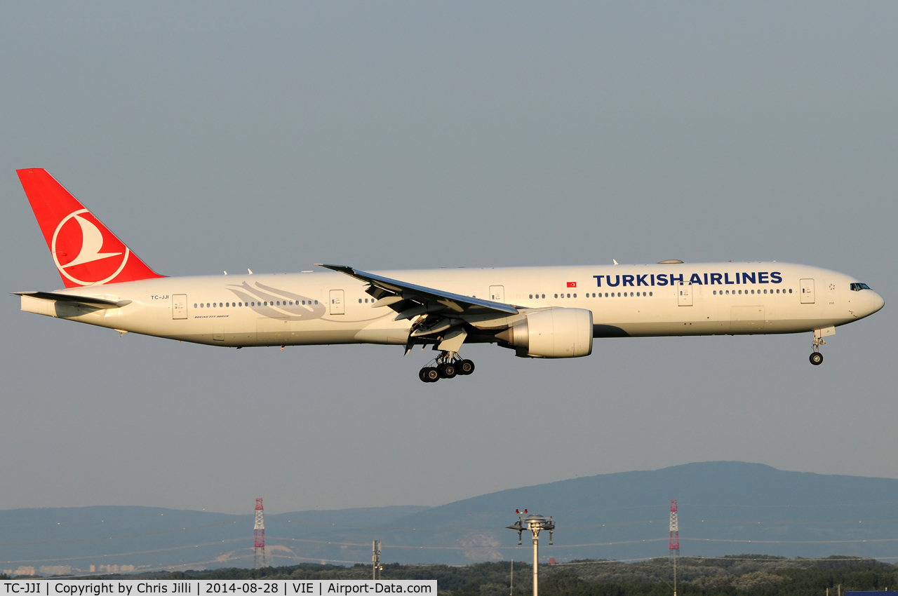 TC-JJI, 2010 Boeing 777-3F2/ER C/N 40709, Turkish Airlines