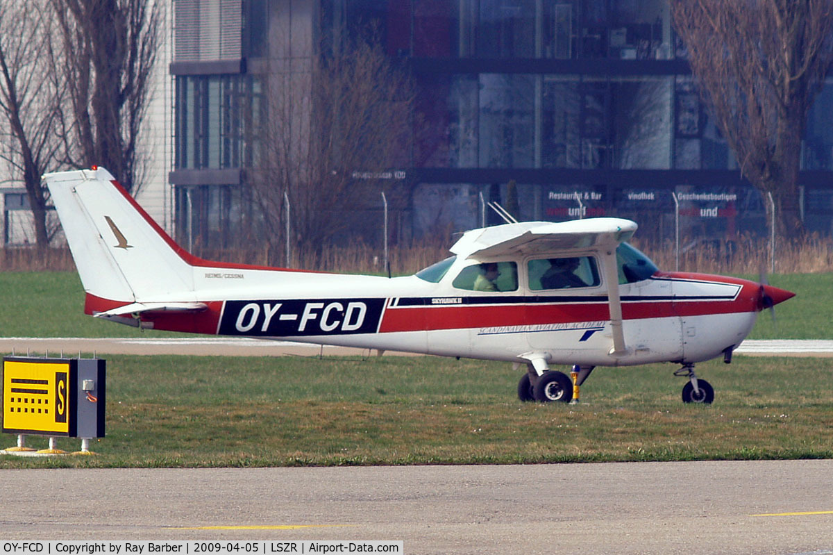 OY-FCD, 1981 Reims F172P C/N 2074, R/Cessna F.172P Skyhawk [2074] Altenrhein~HB 05/04/2009