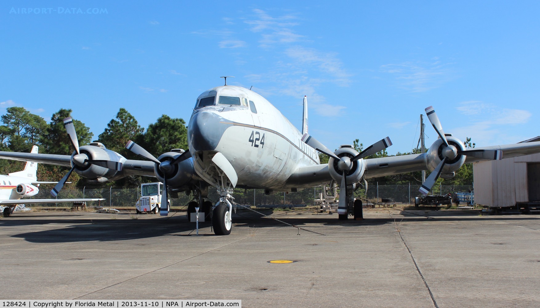 128424, 1951 Douglas VC-118B Liftmaster C/N 43207, C-118B