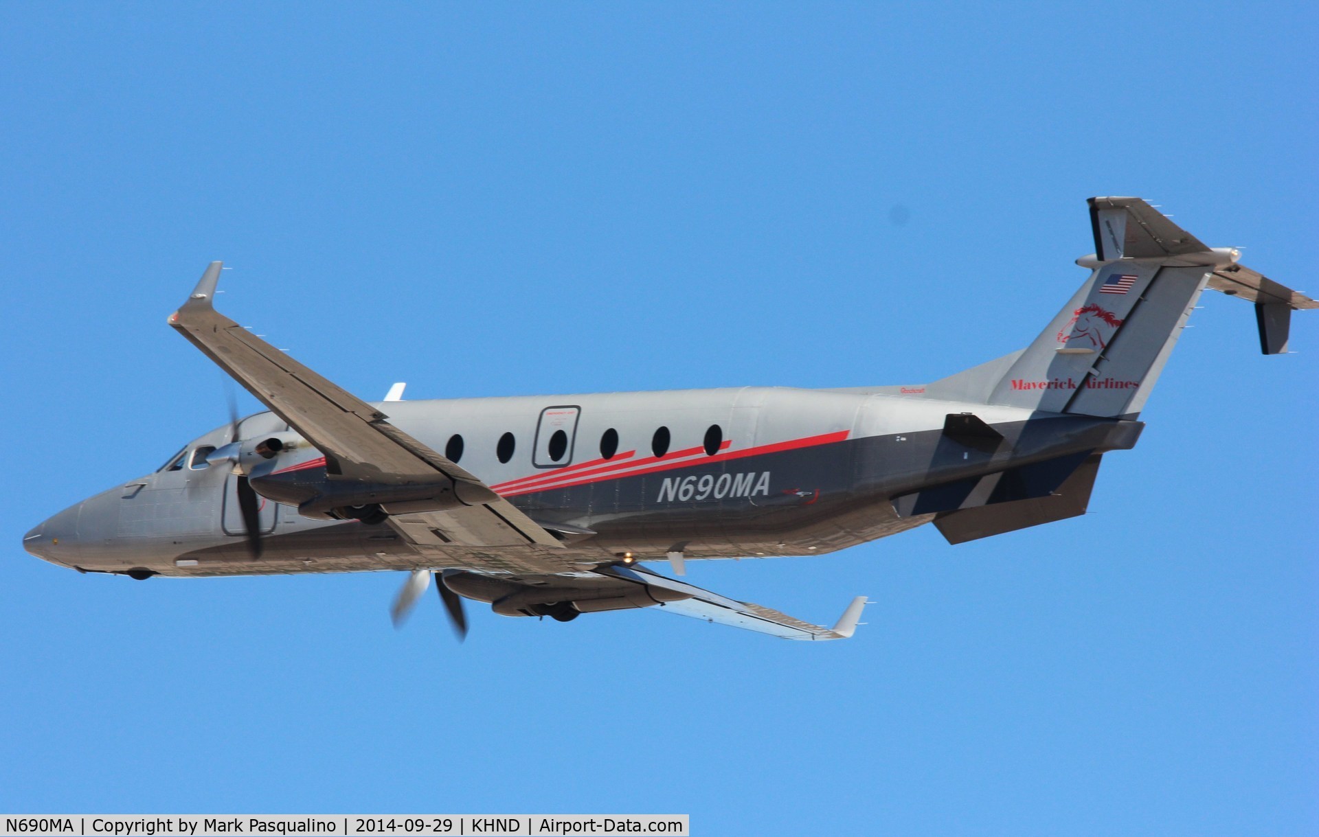 N690MA, 1995 Beech 1900D C/N UE-161, Beech 1900D