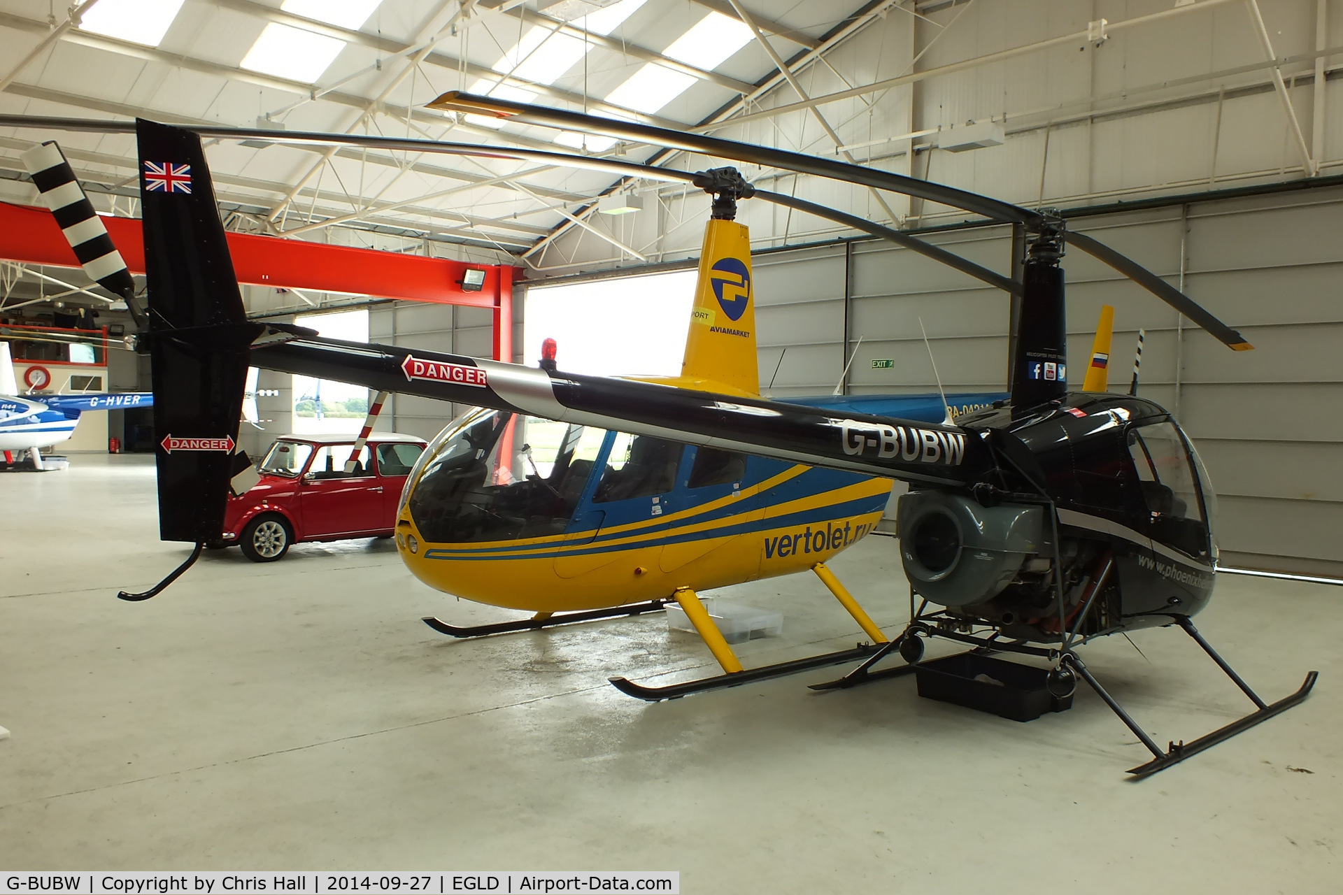 G-BUBW, 1992 Robinson R22 Beta C/N 2048, Phoenix Helicopter Academy