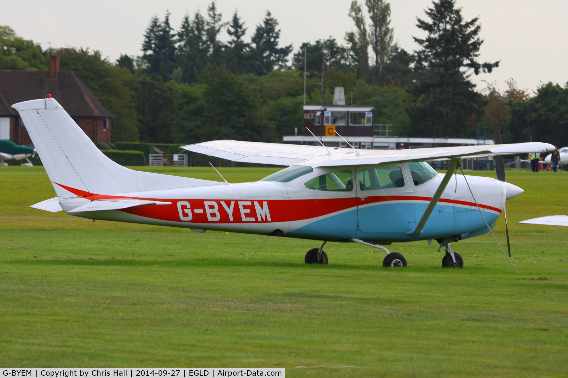 G-BYEM, 1979 Cessna R182 Skylane RG C/N R182-00822, Bickertons Aerodromes Ltd