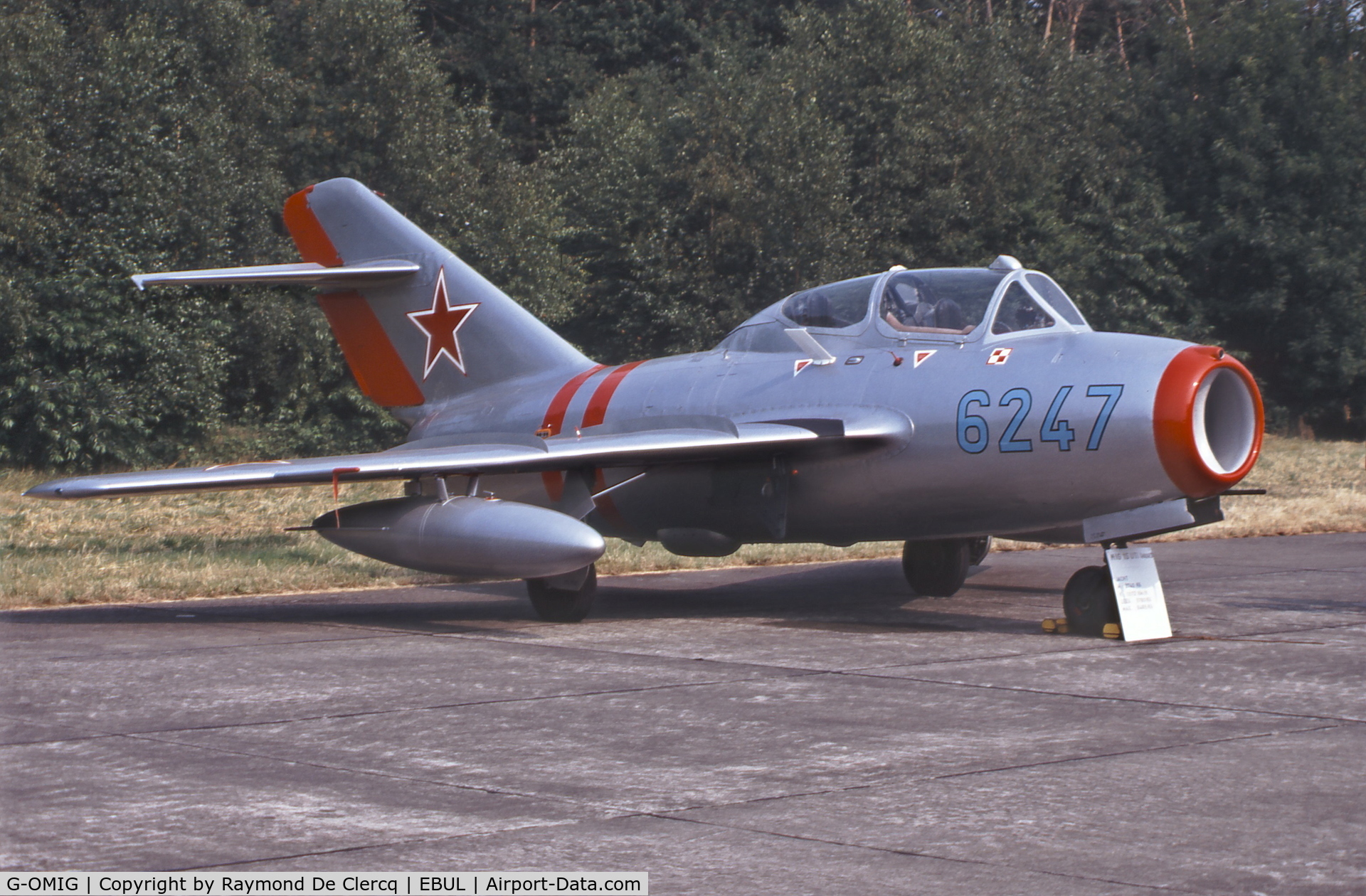G-OMIG, 1956 PZL-Mielec SBLim-2 (MiG-15UTI) C/N 622047, At the Ursel airshow in july 1995.