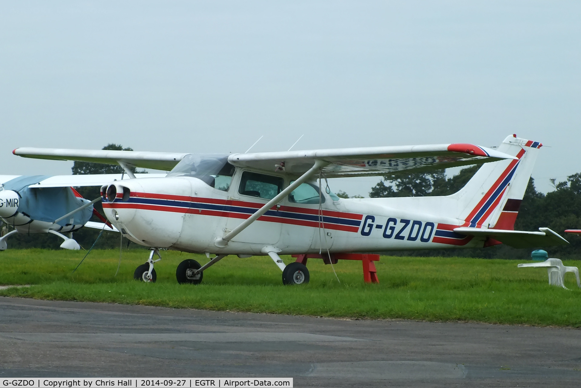 G-GZDO, 1978 Cessna 172N C/N 172-71826, Elstree resident