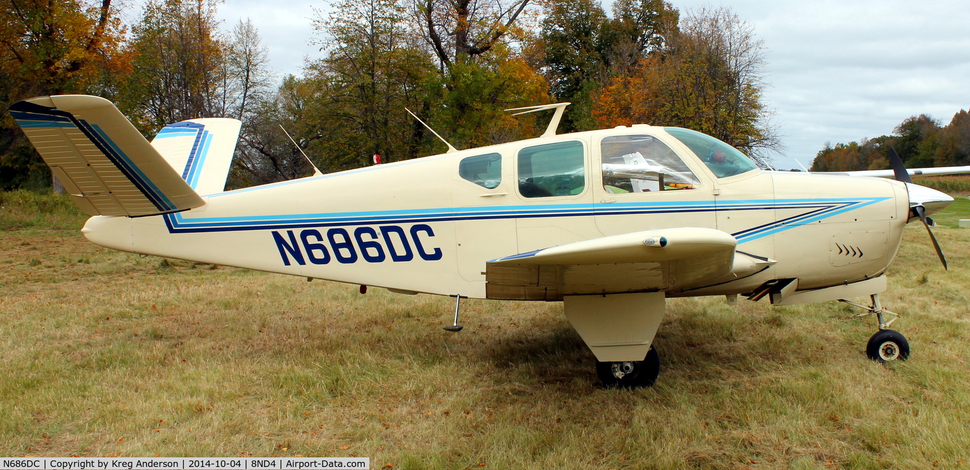 N686DC, 1956 Beech G35 Bonanza C/N D-4748, 2014 EAA Chapter 1342 Fall Cook-Out, Camp-Out & Fly-in