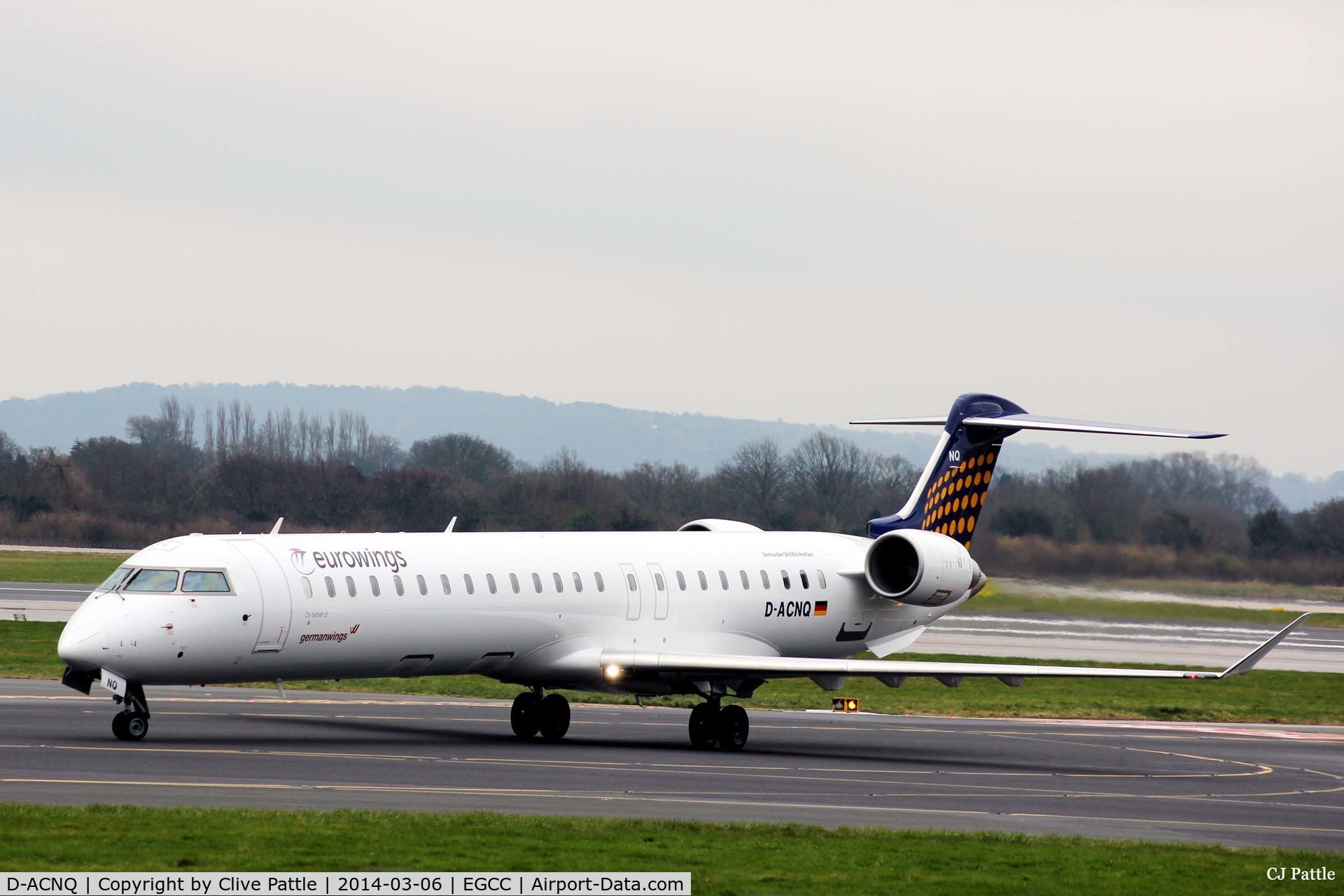 D-ACNQ, 2010 Bombardier CRJ-900LR (CL-600-2D24) C/N 15260, Manchester arrival - taxy to the gate