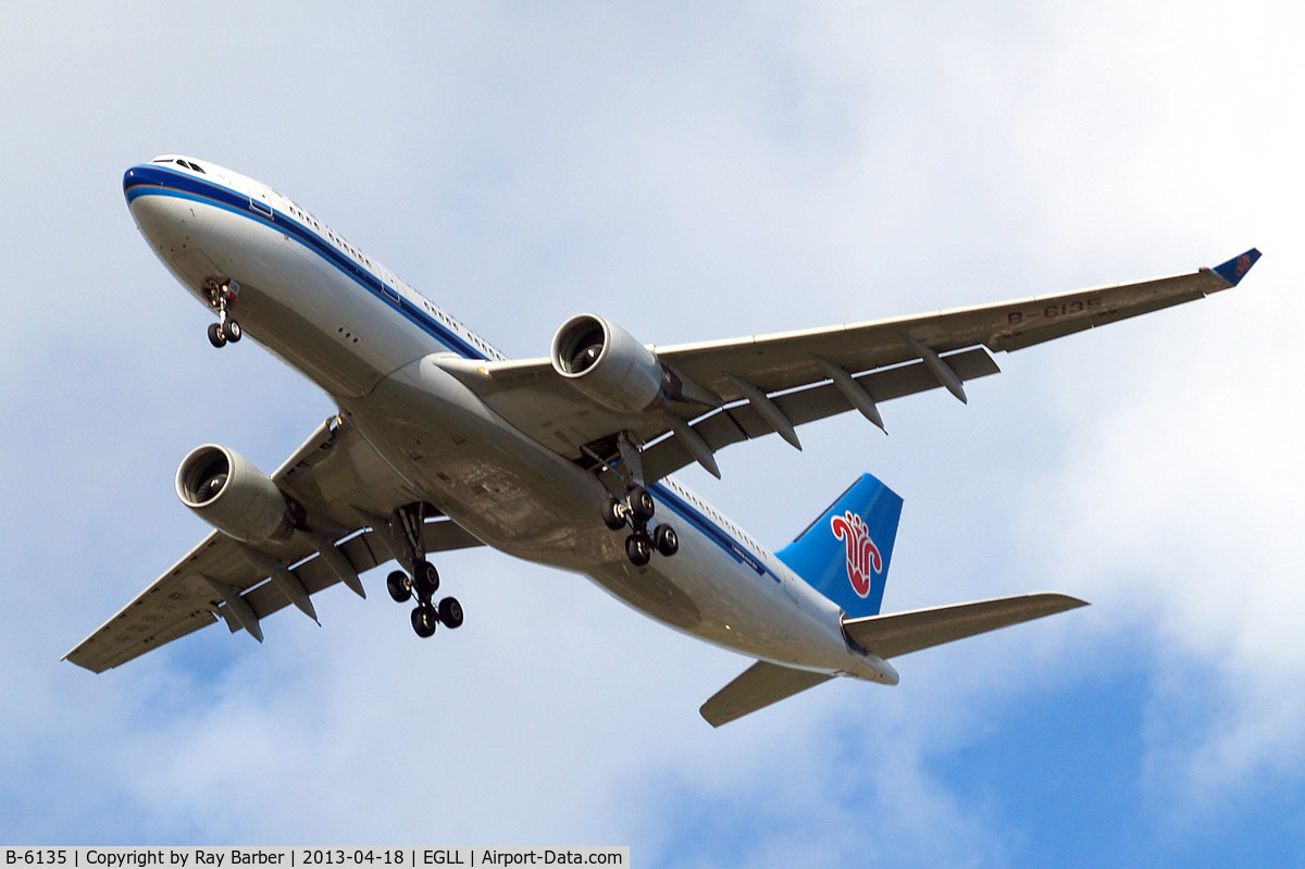 B-6135, 2010 Airbus A330-223 C/N 1096, Airbus A330-243 [1096] (China Southern Airlines) Home~G 18/04/2013. On approach 27R.
