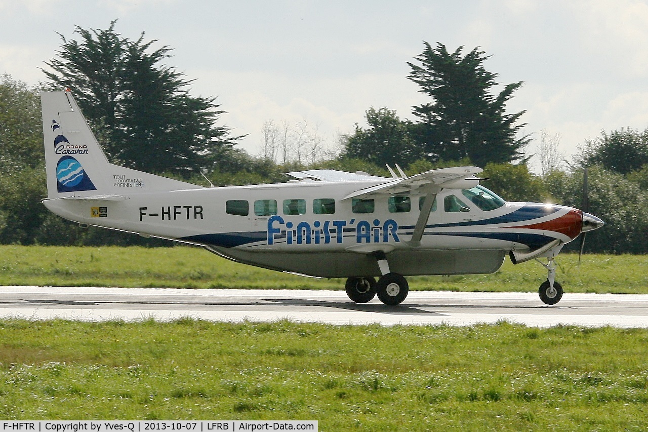 F-HFTR, 2008 Cessna 208B Grand Caravan C/N 208B-2041, Cessna 208B Grand Caravan, Take off rwy 25L, Brest-Bretagne Airport (LFRB-BES)