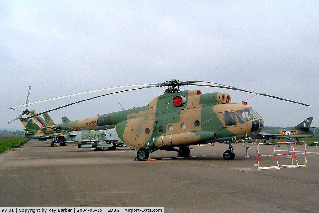 93 01, Mil Mi-8T C/N 031233, Mil Mi-8T Hip [031233] German Air Force) Berlin-Gatow~D 15/05/2004