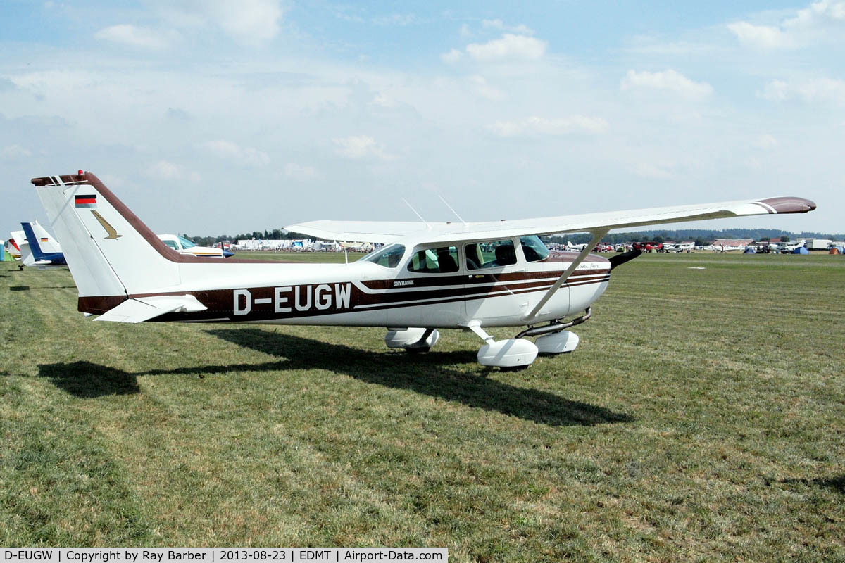 D-EUGW, Cessna 172N C/N 17273946, Cessna 172N Skyhawk [172-73946] Tannheim~D 23/08/2013
