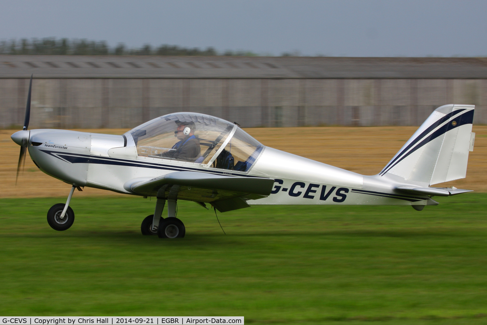 G-CEVS, 2007 Cosmik EV-97 TeamEurostar UK C/N 3102, at Breighton's Heli Fly-in, 2014