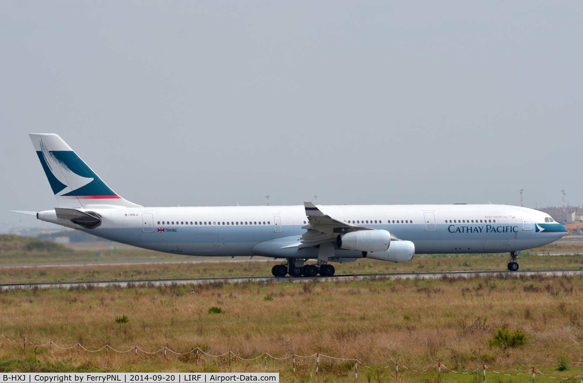 B-HXJ, Airbus A340-313 C/N 227, Cathay Pacific A343 thundering down the runway in FCO