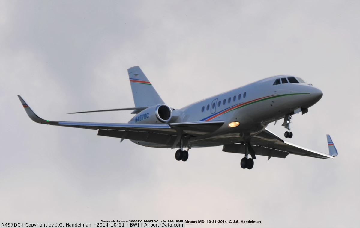 N497DC, Dassault Falcon 2000EX C/N 192, Approach to 33R.