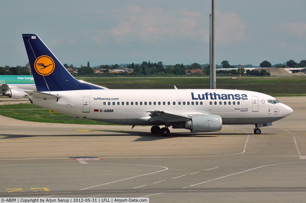 D-ABIM, 1991 Boeing 737-530 C/N 24937, 'Salzgitter' taxiing out for departure.