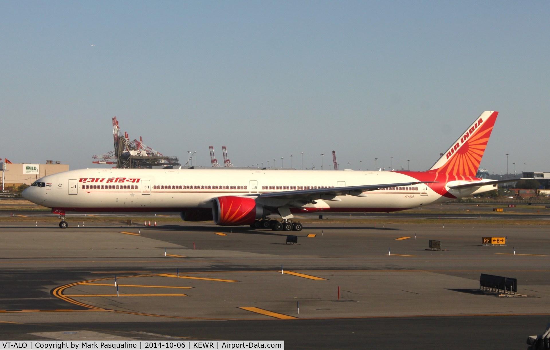 VT-ALO, 2009 Boeing 777-337/ER C/N 36313, Boeing 777-300ER