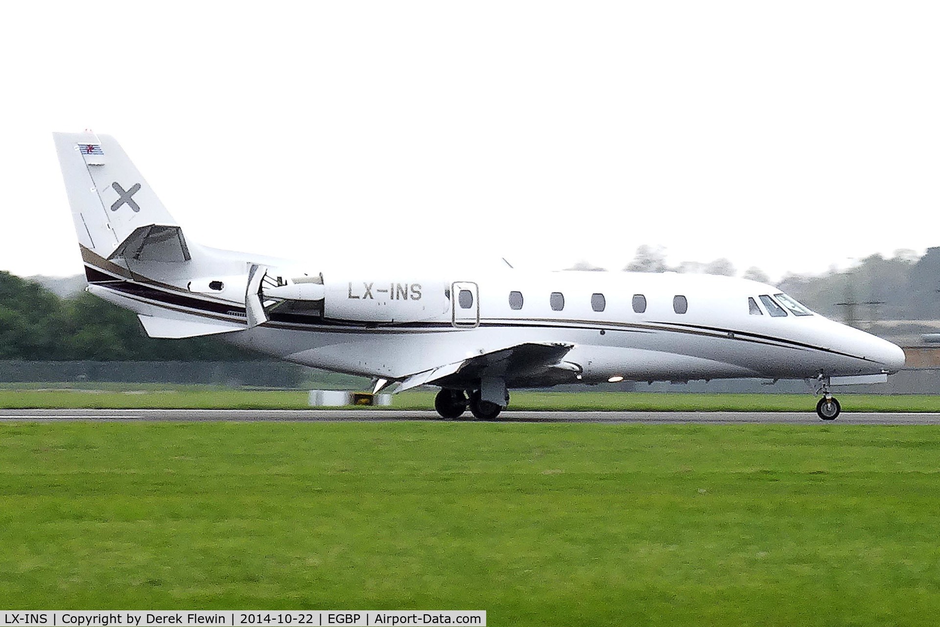 LX-INS, 2007 Cessna 560 Citation Excel C/N 560-5727, Visiting Citation, Luxembourg based, previously N5192E, VH-NGA, seen shortly after landing on runway 26 at EGBP.