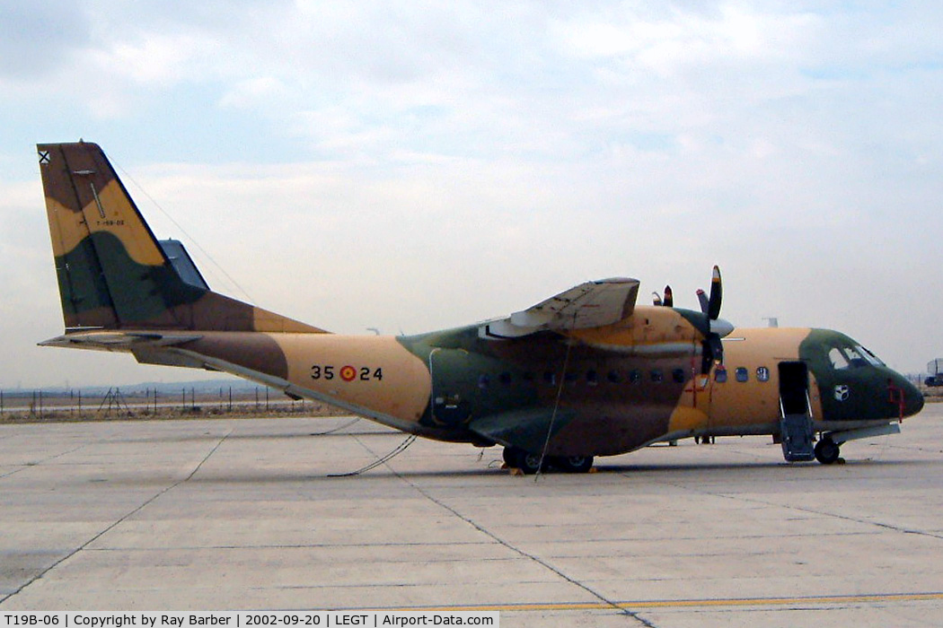 T19B-06, Airtech CN-235-100M C/N C037, CASA 235-100MPA [C037] (Spanish Air Force) Getafe AB~EC 20/09/2002