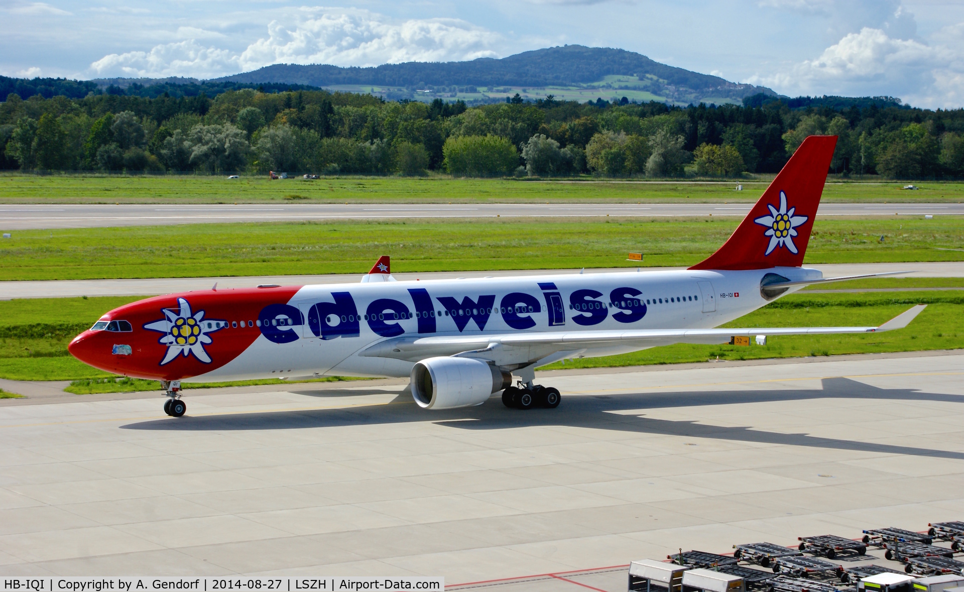 HB-IQI, 1999 Airbus A330-223 C/N 291, Edelweiss Air, seen here taxiing aT Zürich-Kloten(LSZH)