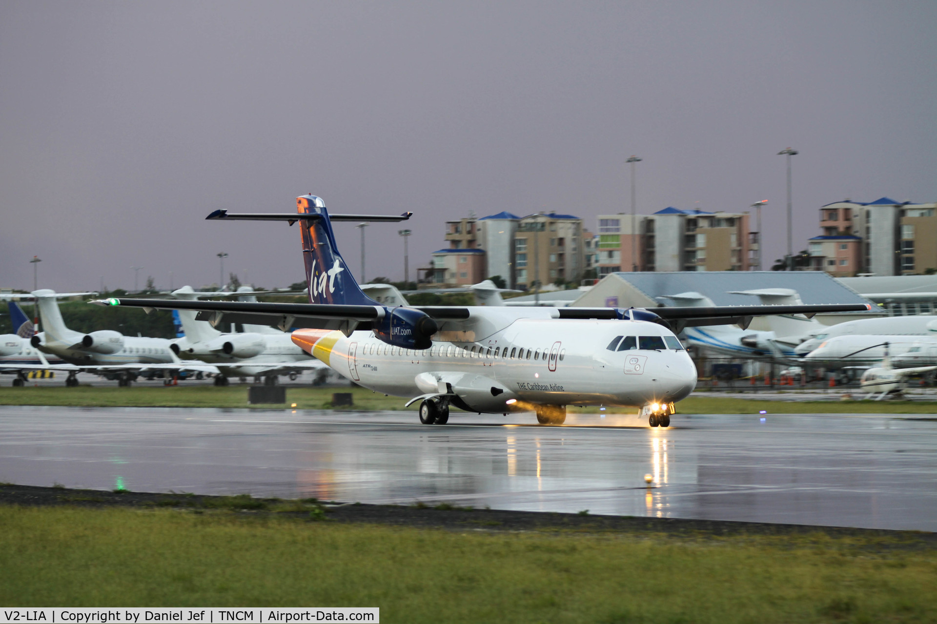 V2-LIA, 2013 ATR 72-600 (72-212A) C/N 1077, V2-LIA