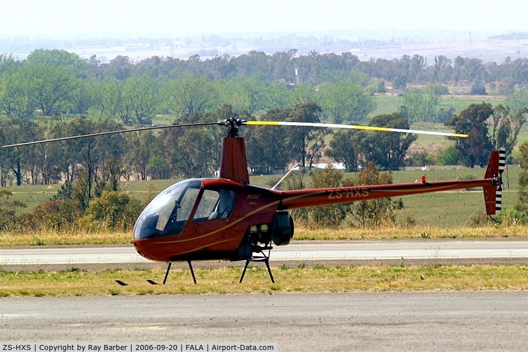 ZS-HXS, 1990 Robinson R22 Beta C/N 1516, Robinson R-22 Beta [1516] Lanseria~ZS 20/09/2006