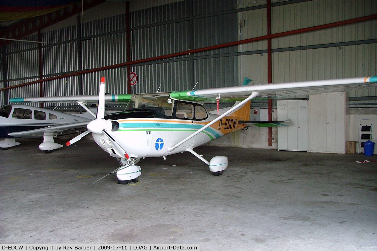 D-EDCW, Reims F172N Skyhawk C/N 1776, R/Cessna F.172N Skyhawk [1776]  Krems~OE 11/07/2009