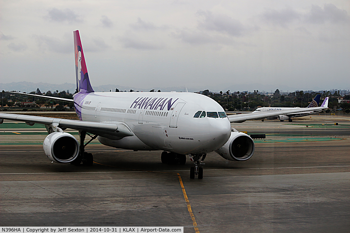N396HA, 2013 Airbus A330-243 C/N 1488, Arrival at LAX