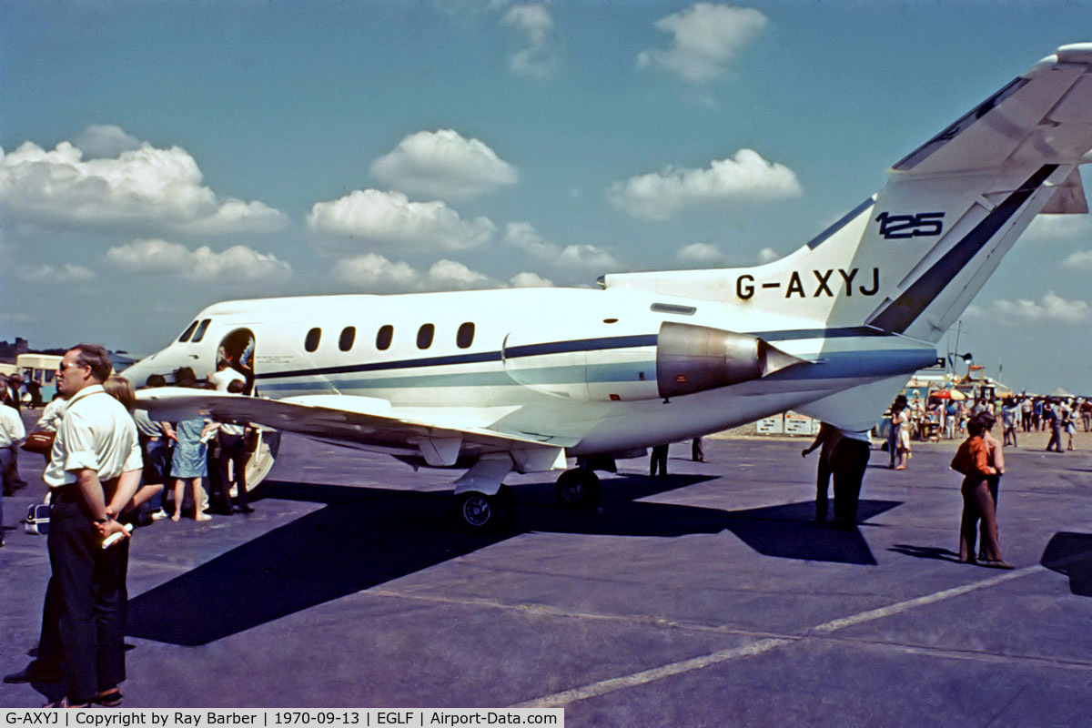 G-AXYJ, 1970 Hawker Siddeley HS.125 Series 403B C/N 25217, Hawker-Siddeley 125/403B [25217] (Hawker-Siddley Aviation) Farnborough~G 13/09/1970. From a slide.